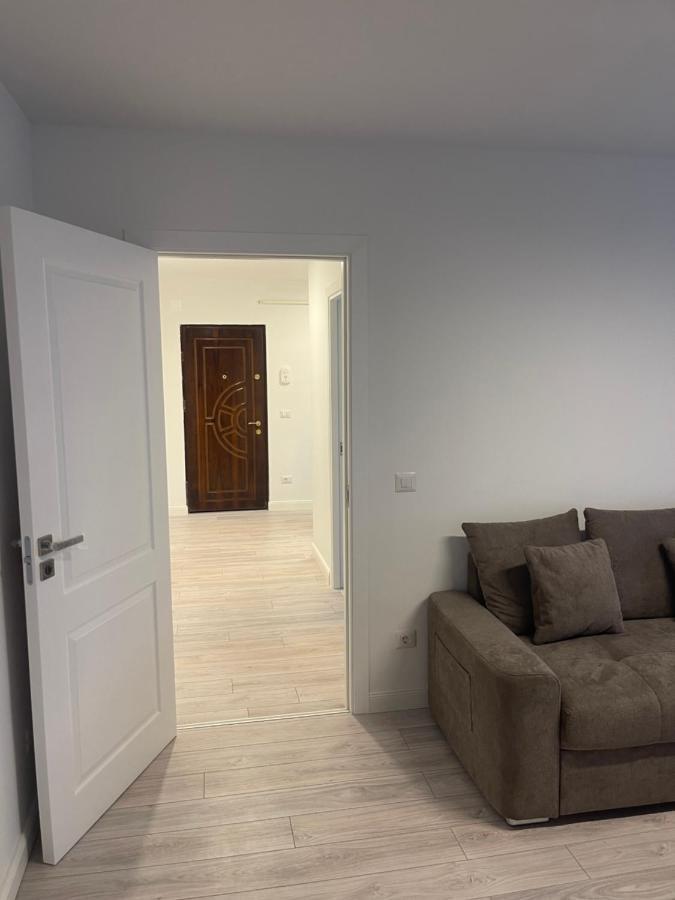 Apartament Incantator In Роман Экстерьер фото