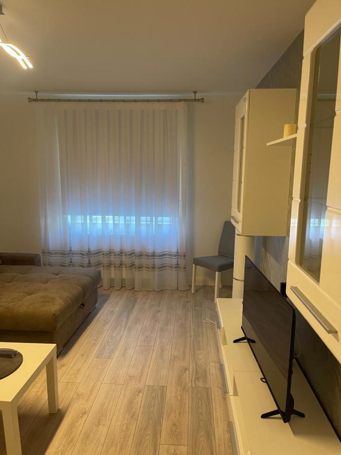 Apartament Incantator In Роман Экстерьер фото